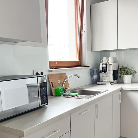 Nowoczesny Apartament - Blisko Centrum 바르샤바 외부 사진