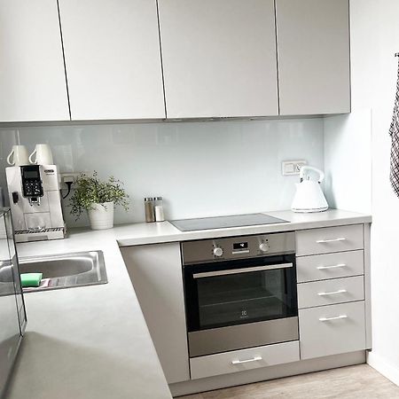 Nowoczesny Apartament - Blisko Centrum 바르샤바 외부 사진