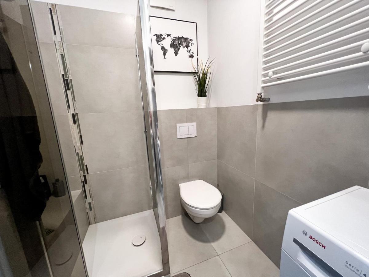 Nowoczesny Apartament - Blisko Centrum 바르샤바 외부 사진